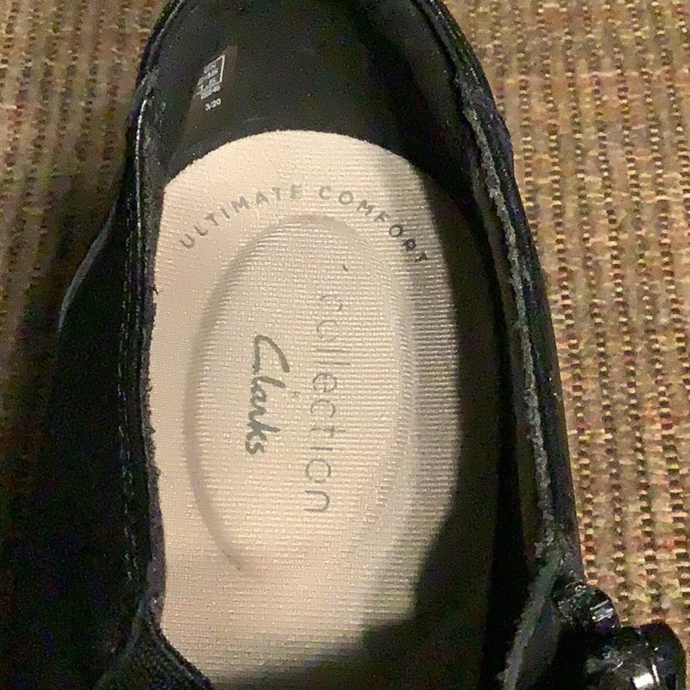 Clark’s Ultimate Comfort Black ankle boots, size 8.5M - Picture 6 of 7